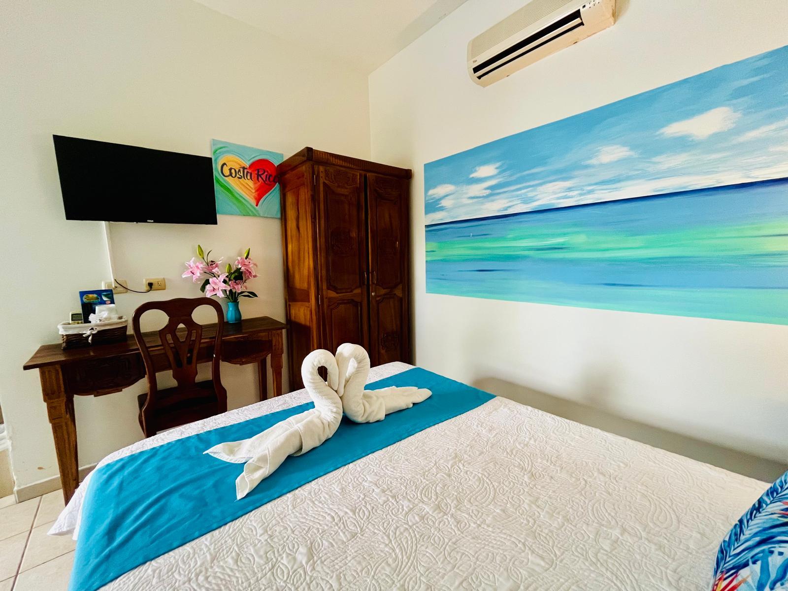 Rooms & Suites 14